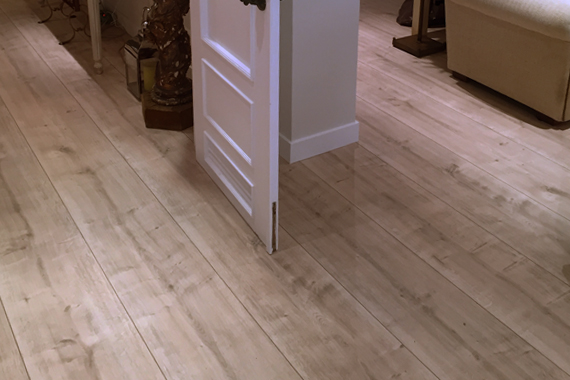 SUELOS LAMINADOS